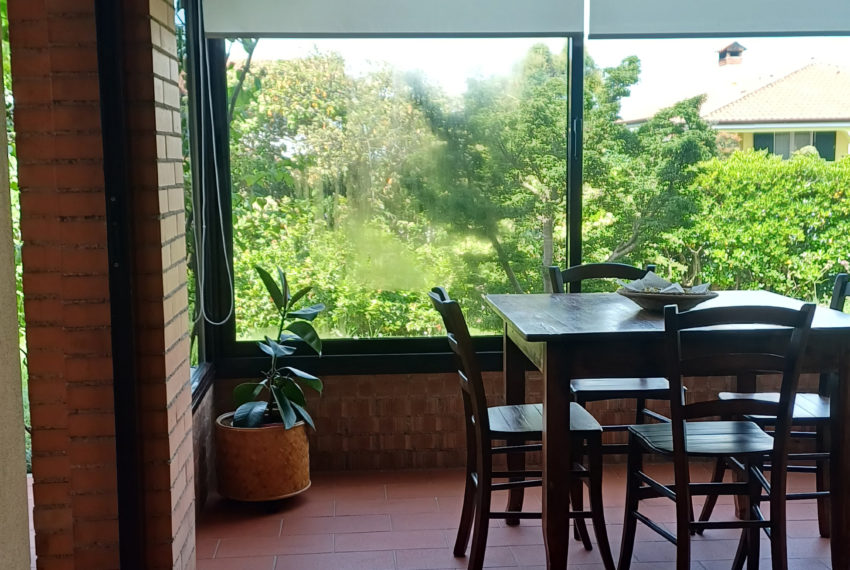 veranda